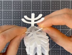 How to make 3D paper snowflake step-5